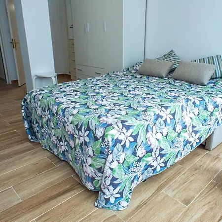 Apartaestudio Santa Catalina * Las Palmas de Gran Canaria